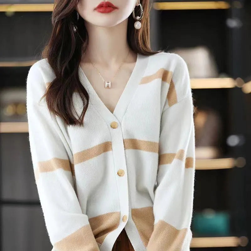 Women's striped knitted cardigan with 3D pattern, V-neck and button-up front in multiple colour options