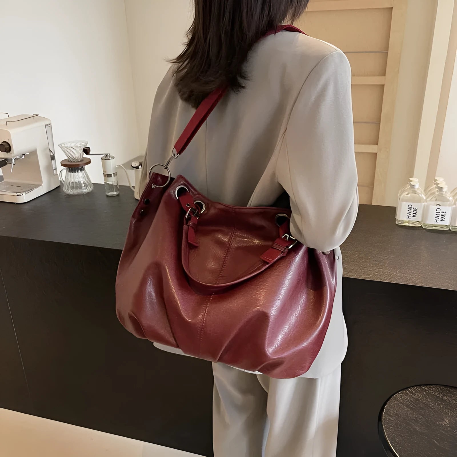 Solid colour PU one-shoulder tote bag with stitching details, horizontal square shape, available in multiple colours