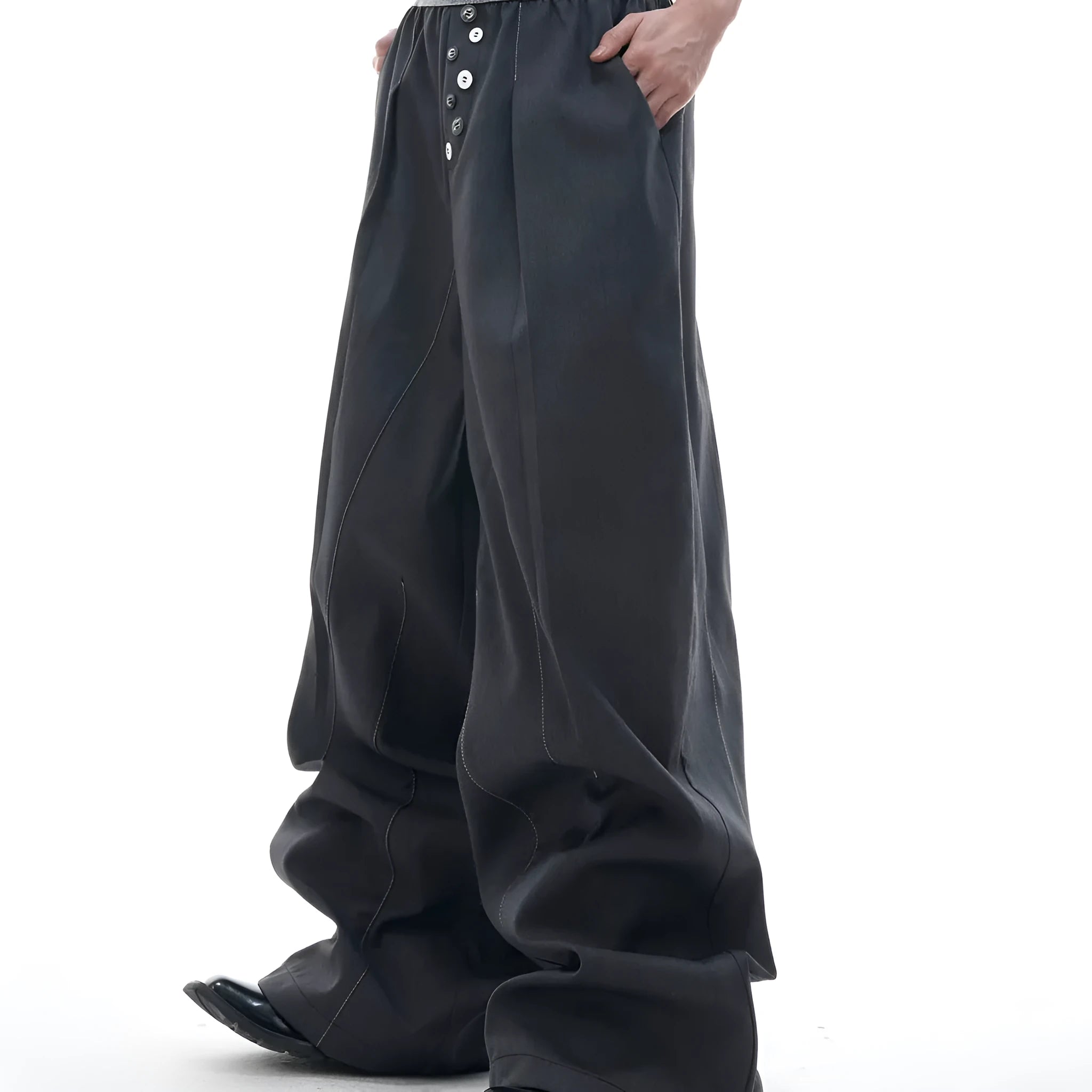 Straight-leg high-waisted casual trousers in grey with a button-open design line.
