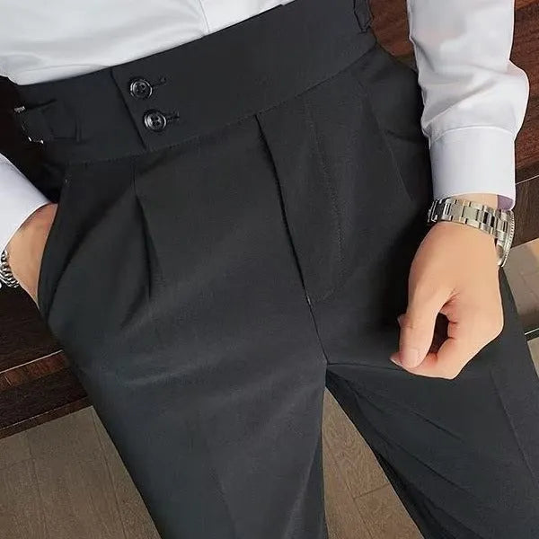 Autumn retro high waist straight leg trousers in black, shown on a model.