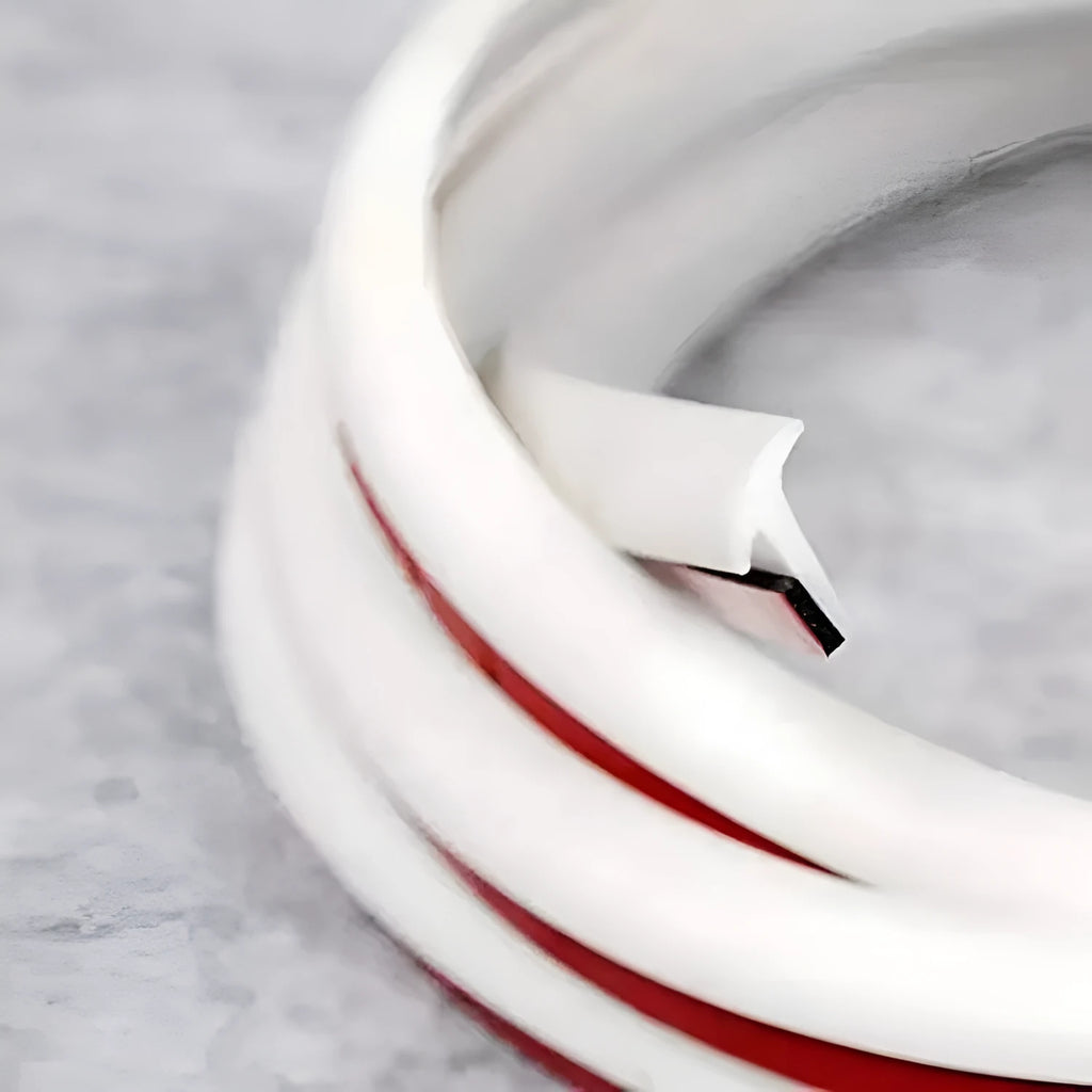 Black and white TPE rubber seal strips for automotive and machinery gap filling applications