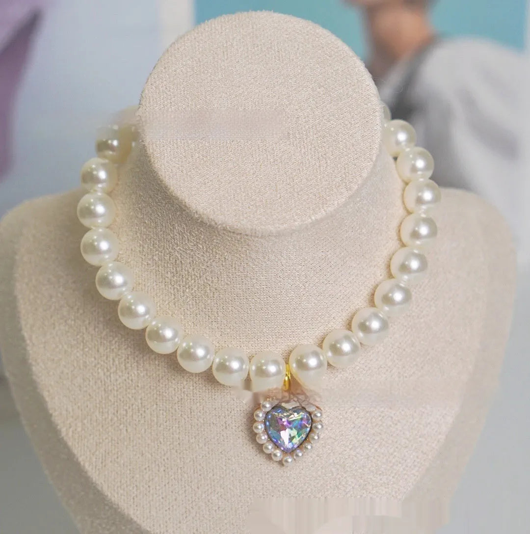 Decorative plastic alloy resin cat collar with love gem charm in multiple colour options.