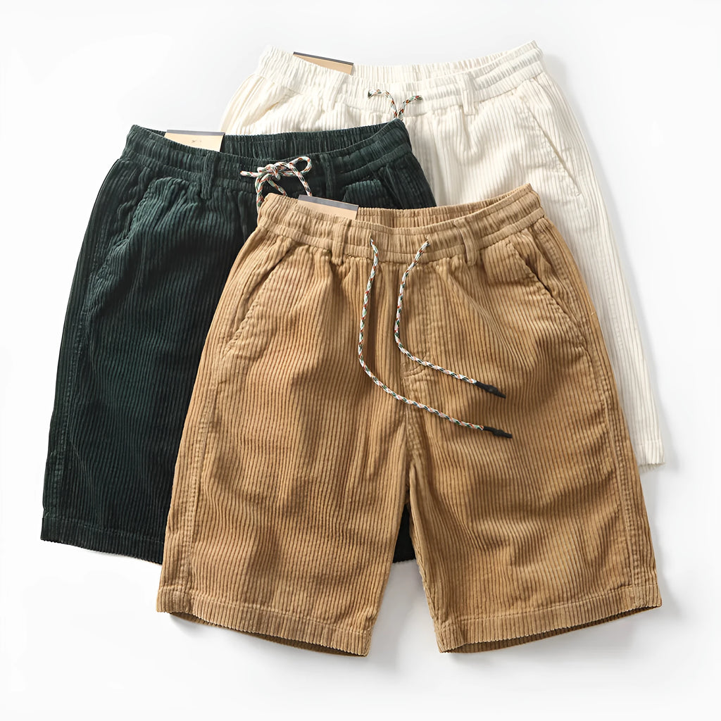Men's khaki retro American-style cargo shorts with straight-leg street design