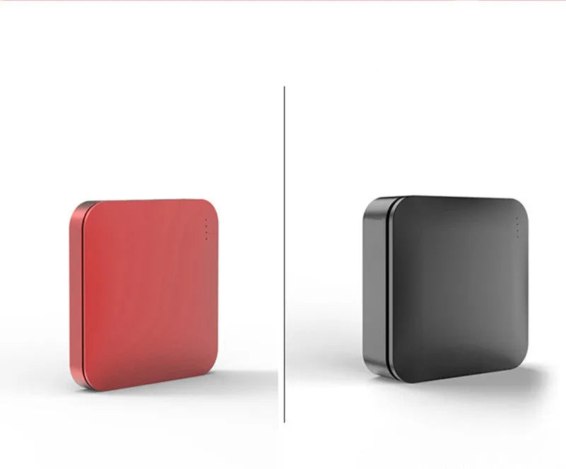 Alloy metal universal mobile power bank with multi-U port output, 8000mAh capacity, compact 80x80x13mm size, in black colour