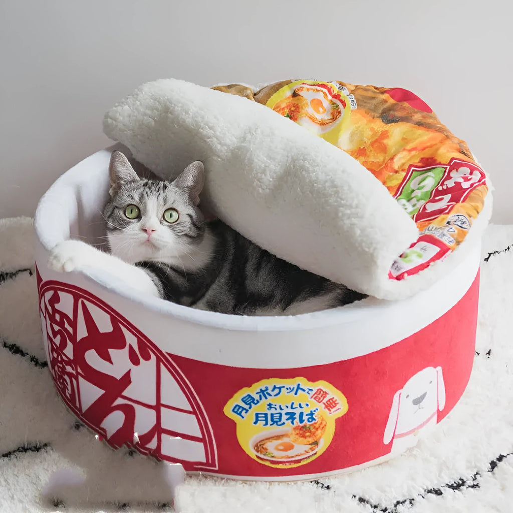 Instant noodles plush cat nest in red ramen colour, 50cm diameter semi-closed cloth pet bed