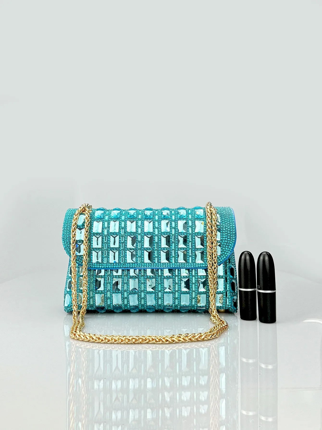 Retro style shiny glass rhinestone chain clutch bag with diamond embellishments in horizontal square shape