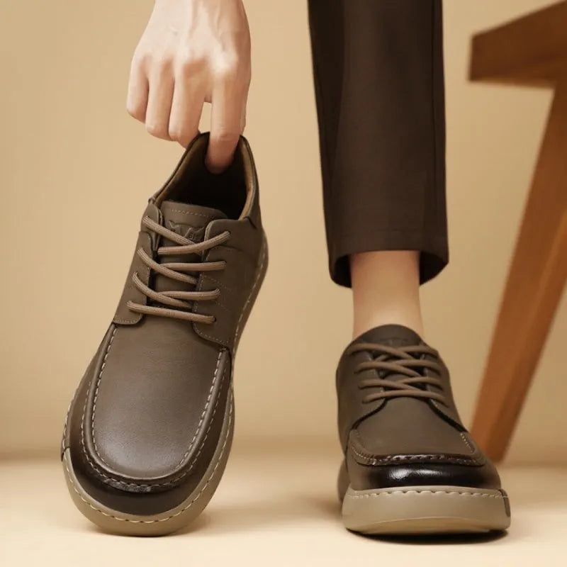 Men's British mid-top leather formal lace-up shoe in khaki and black with stitching detail