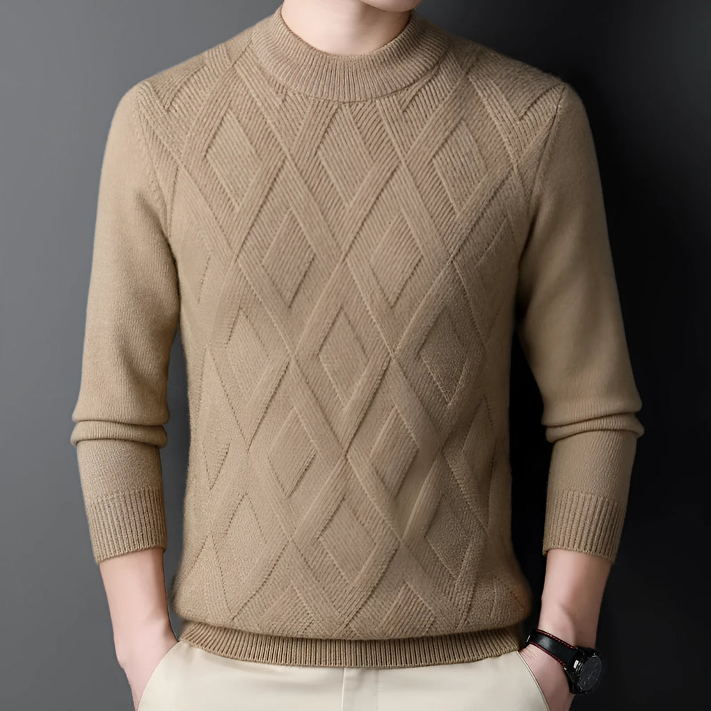 Men's thick winter sweater with diamond jacquard pattern in light camel colour, plus size fit.