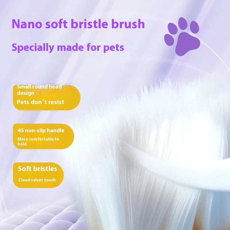 White and blue pet toothbrush pen for dog and cat teeth cleaning with 5ml gel.