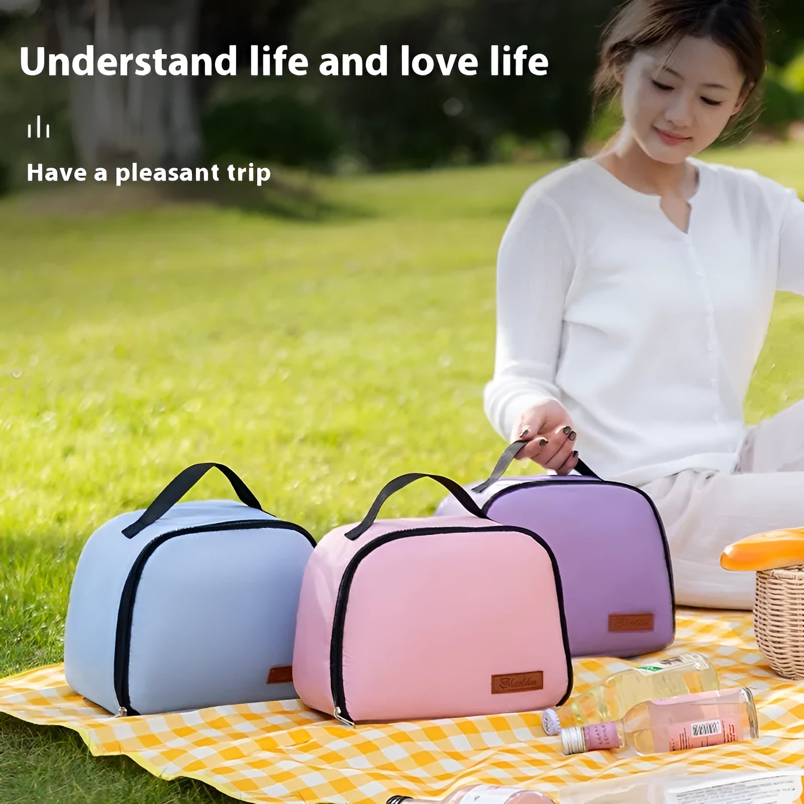 Large insulated lunch bag in textured cloth, shown in purple colour.