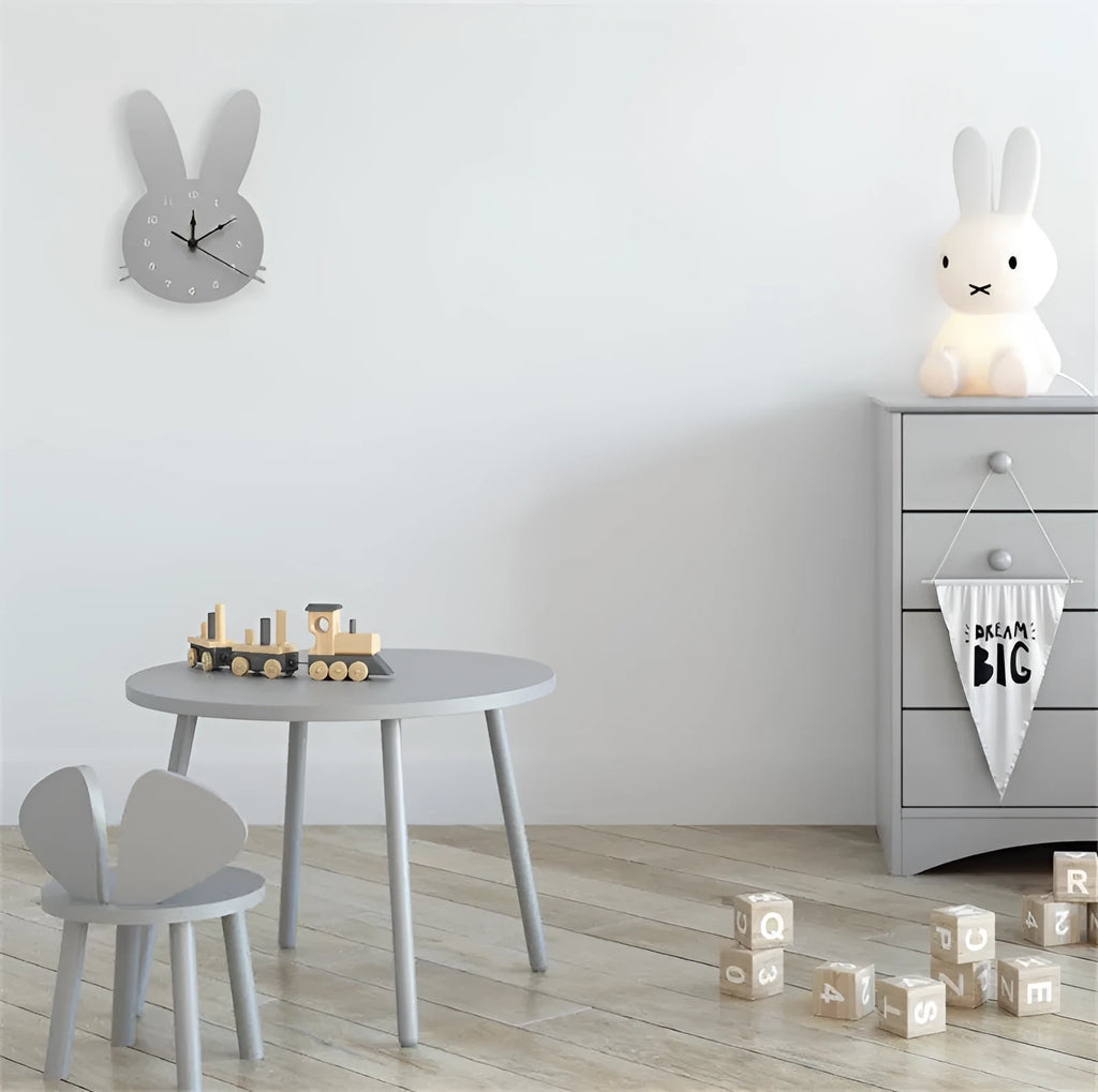 Wooden alien-shaped cartoon wall clock with battery-powered mechanism in European style