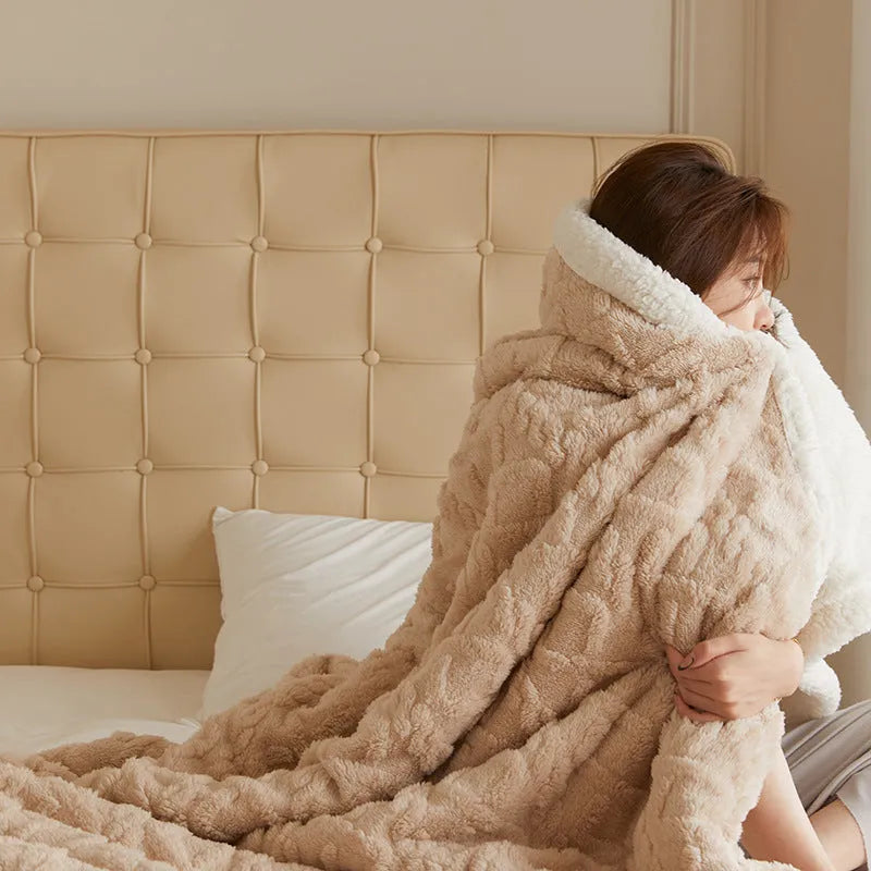 Thickening taffeta thermal flannel casual blanket in modern simplicity style for autumn and winter