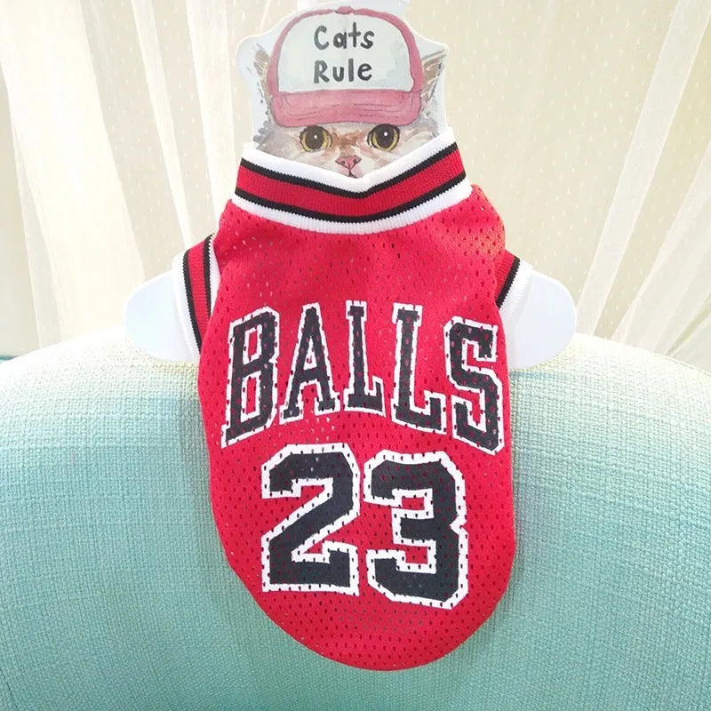 Black and red polyester dog sweatshirt vest in sizes S, M, L, XL, XXL