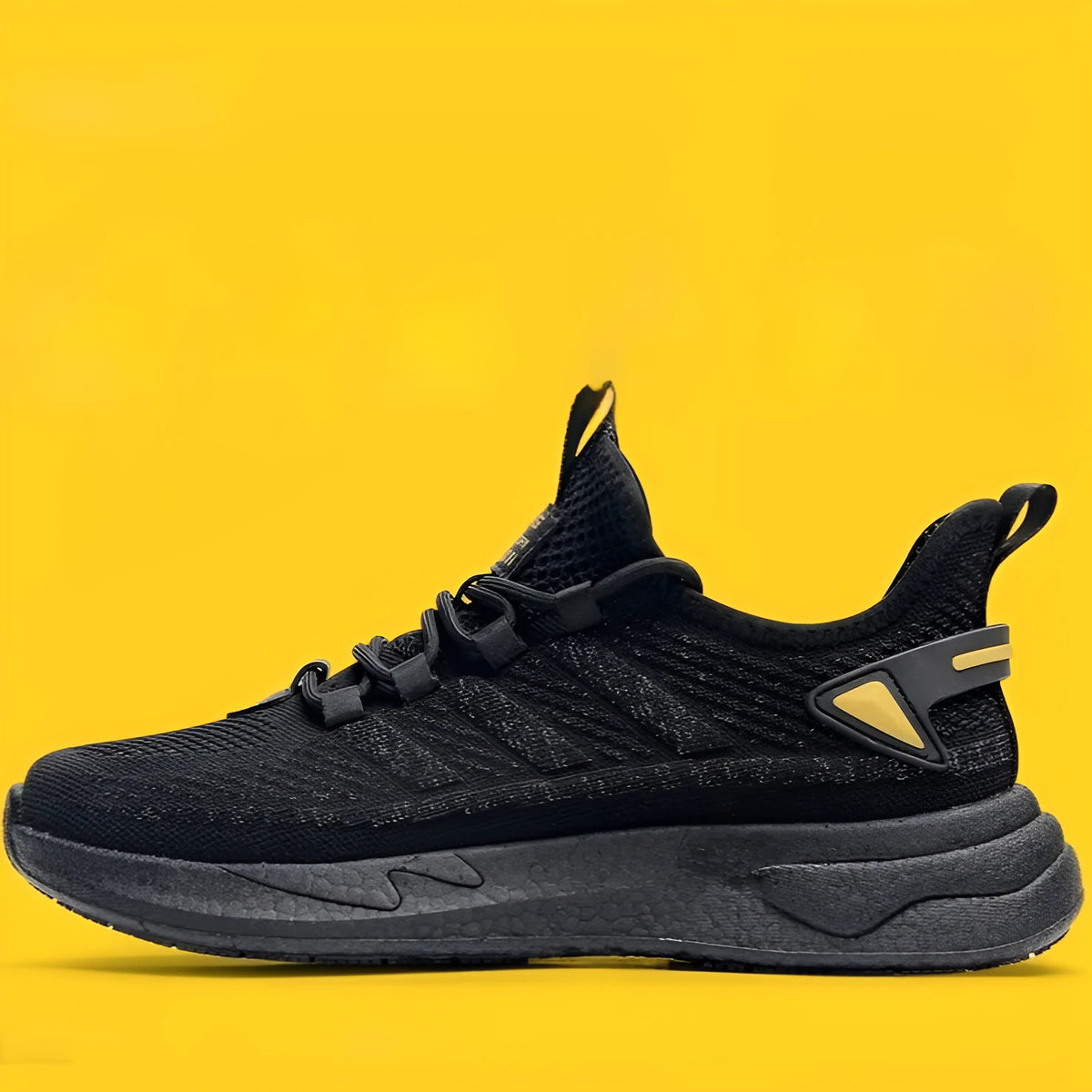 Black non-slip chef shoes with rubber sole and polyester upper for kitchen work