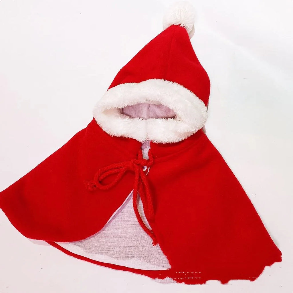 Pet shawl cloak clothing for cats and small dogs in red, green and brown colours