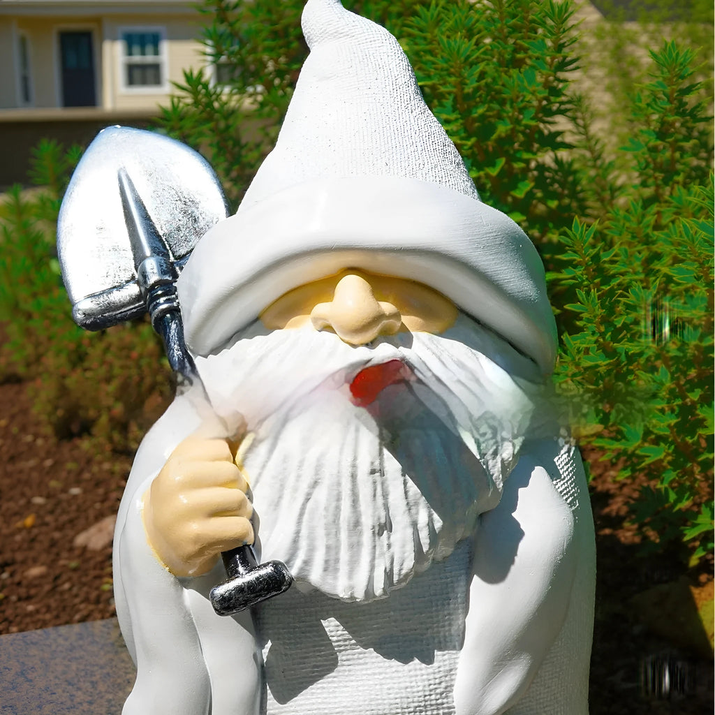 Smoking Shovel Dwarf Christmas resin ornament for garden festive decoration