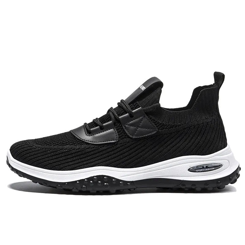Men's black Flyknit low top sports shoes with breathable mesh and plastic sole for running