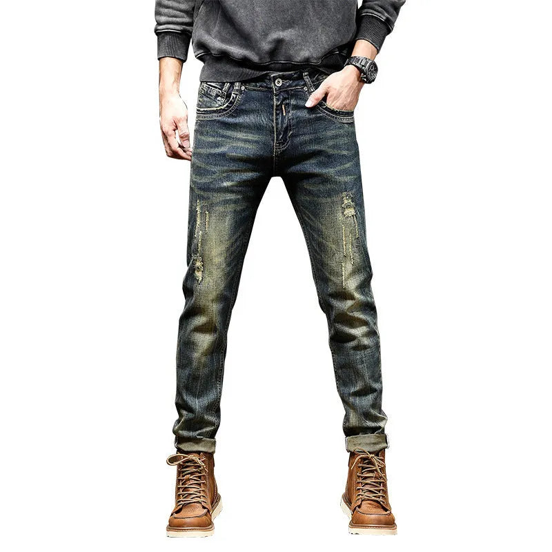 Men's skinny fit jeans in retro colour with stretch cotton denim fabric and zip fly