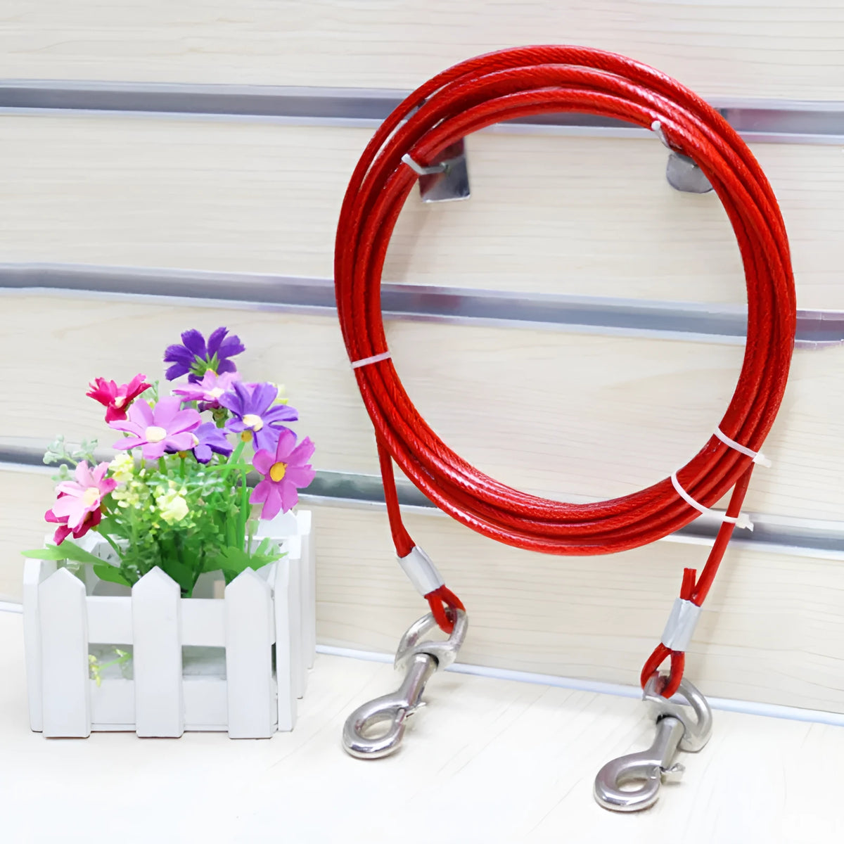 Double-headed dog leash with steel wire rope and iron chain, shown in a listed colour such as blue or black.