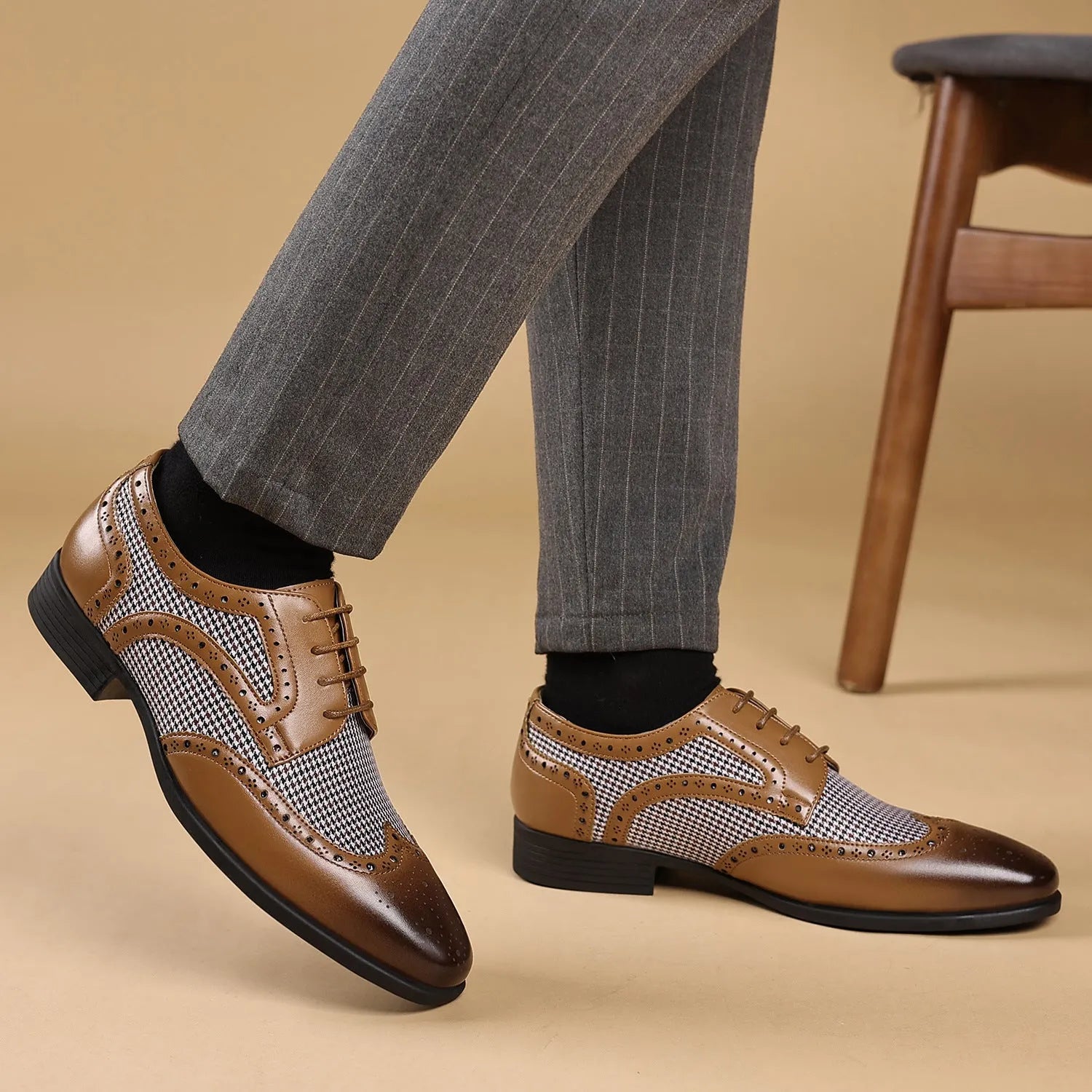 Men's black houndstooth plaid canvas casual lace-up shoes with a square toe and rubber sole.