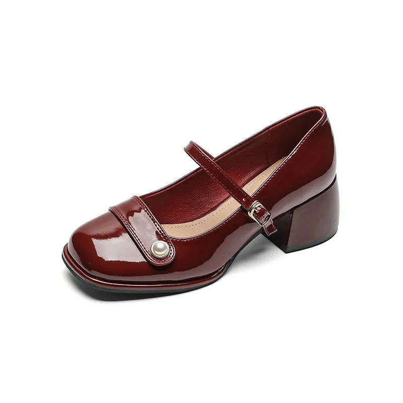 Women's plus size French style pumps with chunky fairy heels and square toe in patent leather