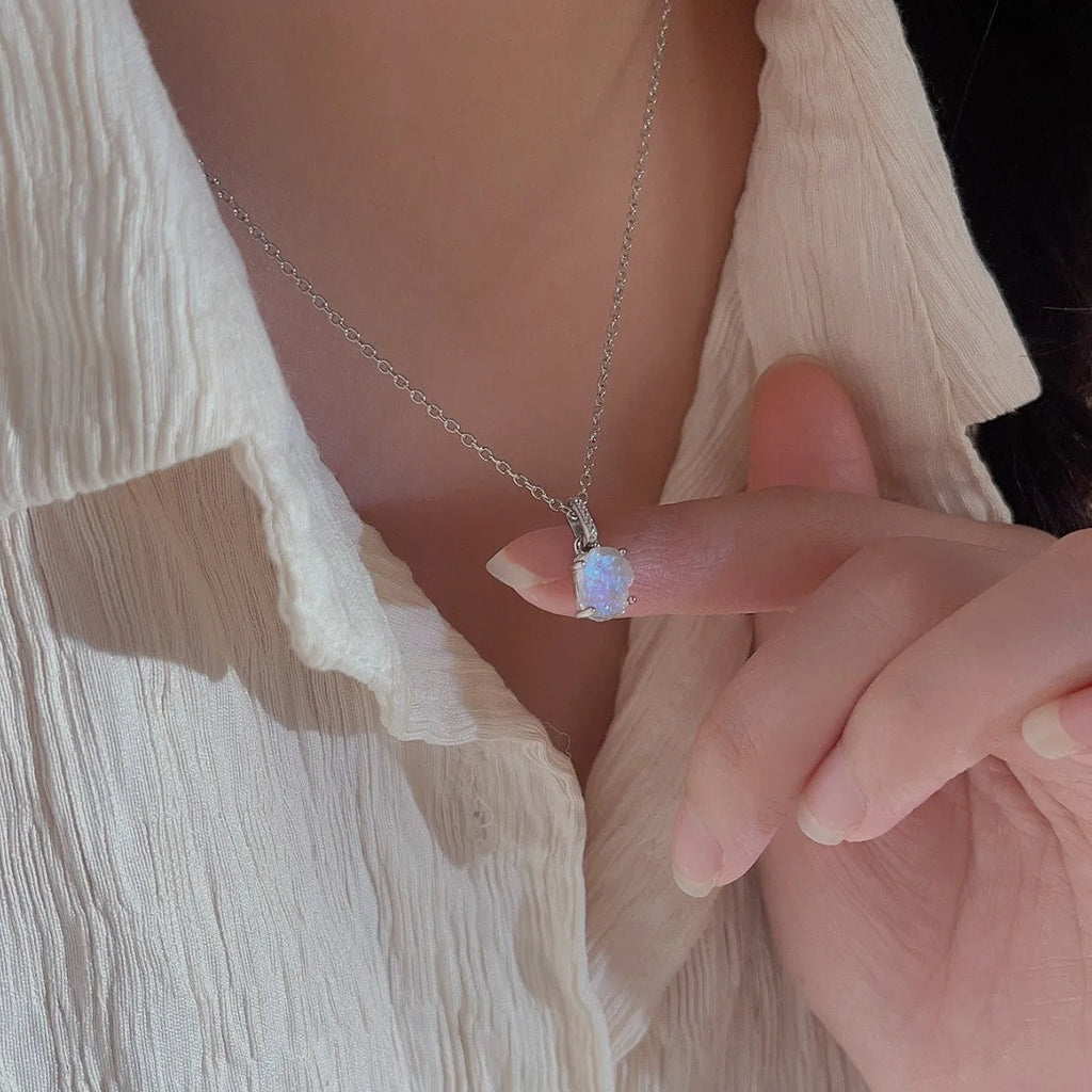 S925 sterling silver necklace with geometric quadrilateral moonstone pendant on curb chain