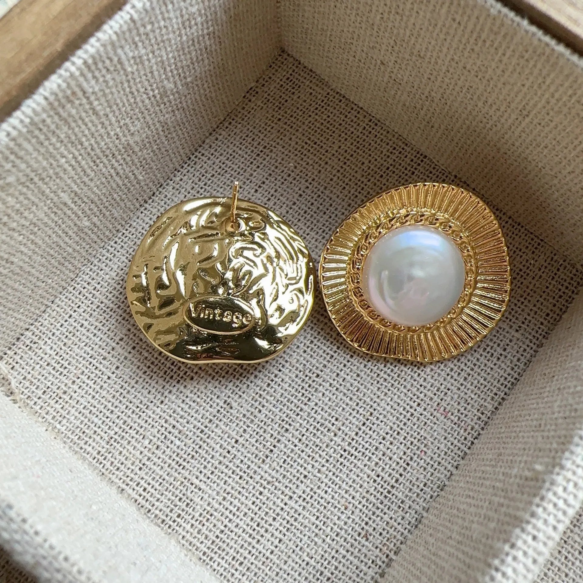 Gold round French retro earrings for women with electroplated finish