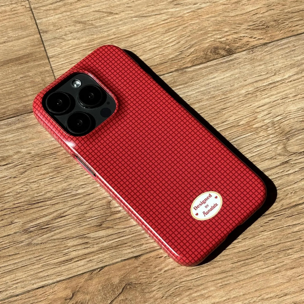 Original plain plaid iPhone 15 Pro Max phone case with anti-fingerprint surface