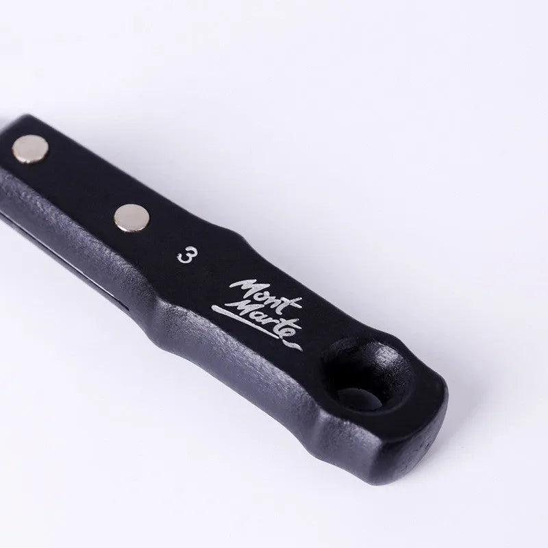 Three stainless steel palette knives for oil and acrylic painting with different blade sizes