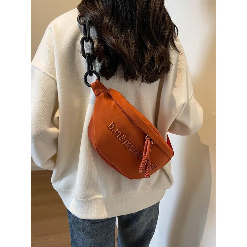 Fashion simple women's sports all-match shoulder bag in nylon with letter embroidery and chain detail