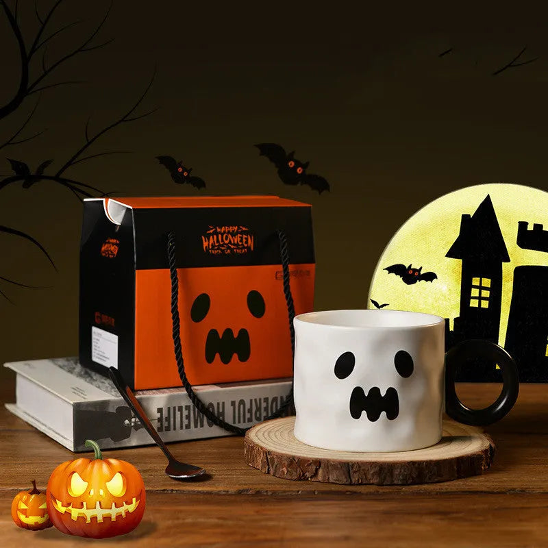 Halloween pumpkin ceramic mug 15cm with handle in orange or white colour with gift box