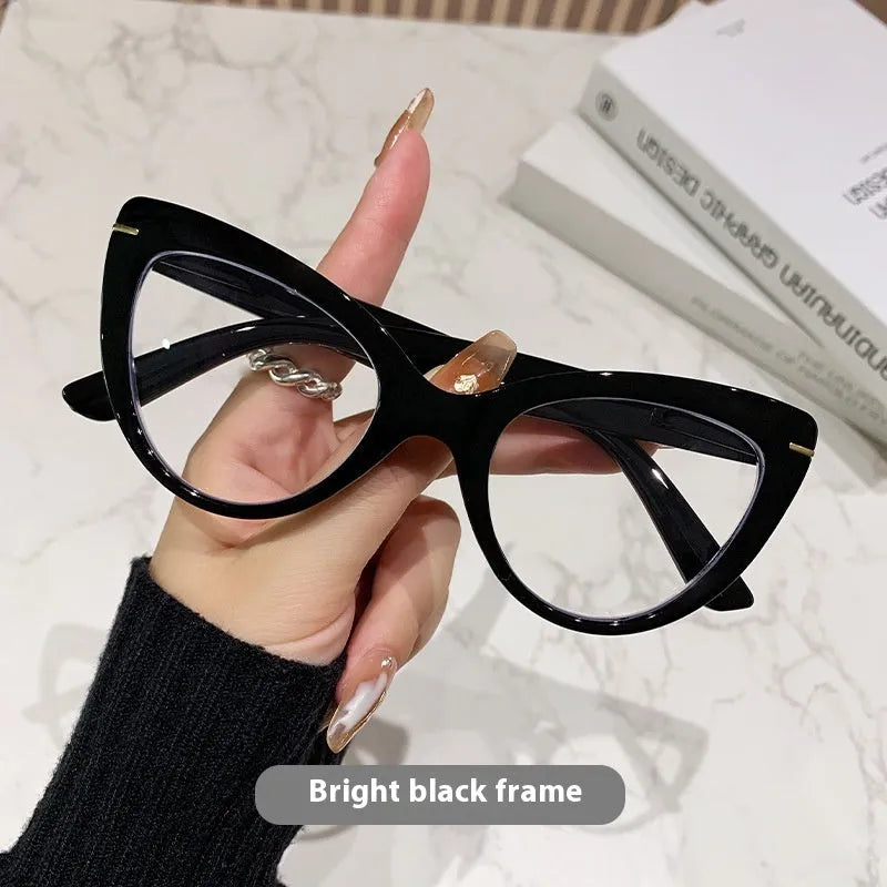 Women's large cat's eye presbyopic glasses with dragon and phoenix decoration on frames