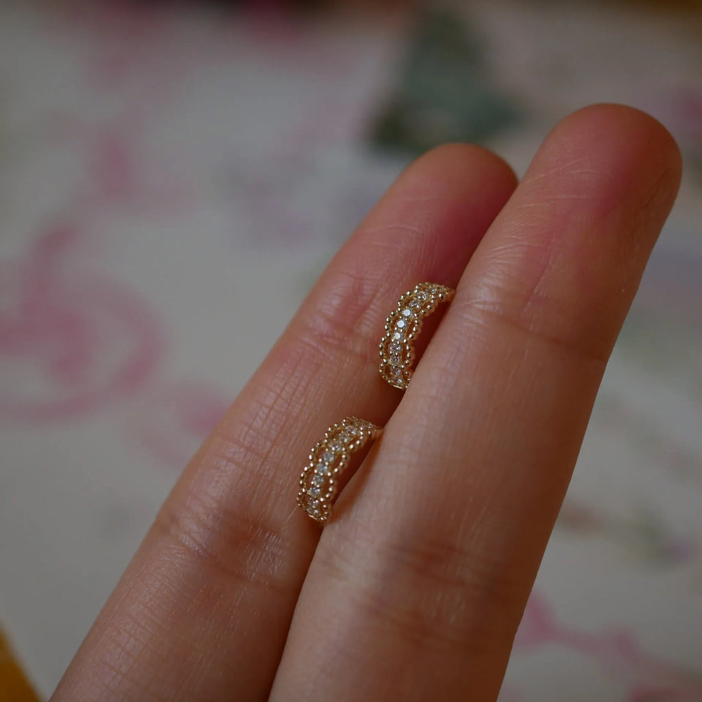 Small lace pattern ear clip bone stud earrings in gold or platinum colour on 925 silver