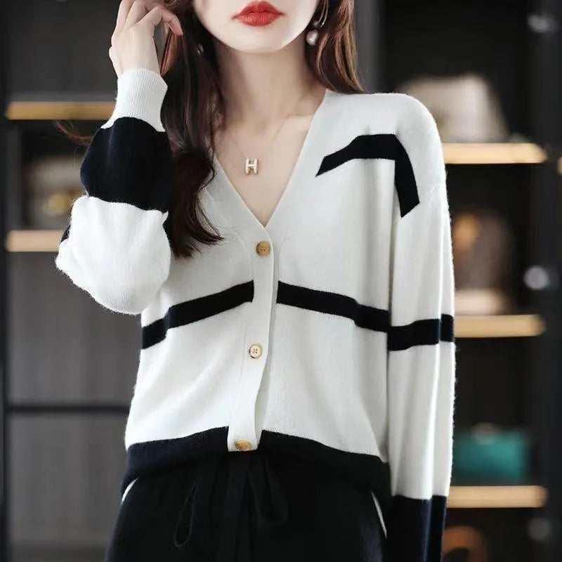 Women's striped knitted cardigan with 3D pattern, V-neck and button-up front in multiple colour options