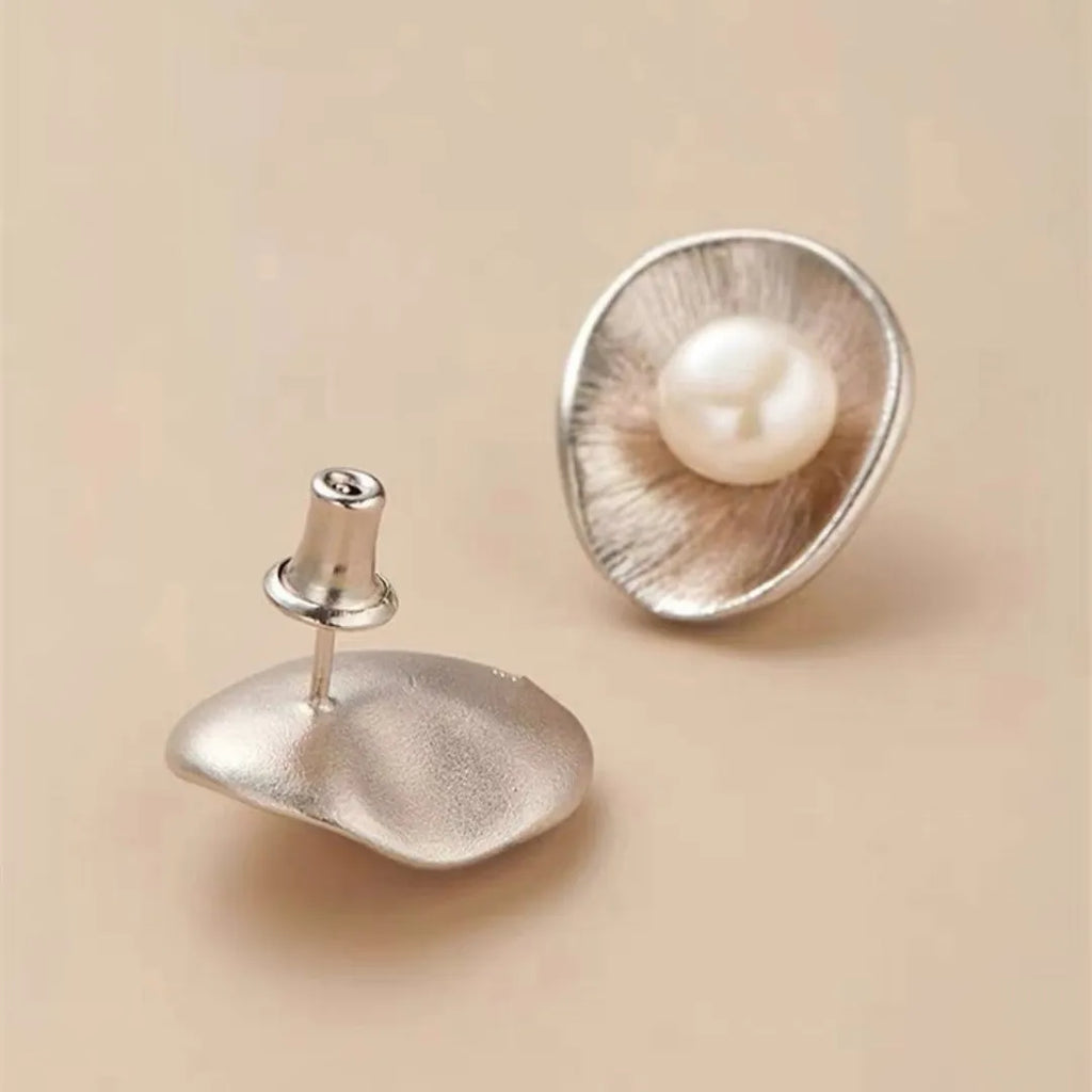 Pearl sterling silver geometric needle earrings for women with electroplated finish