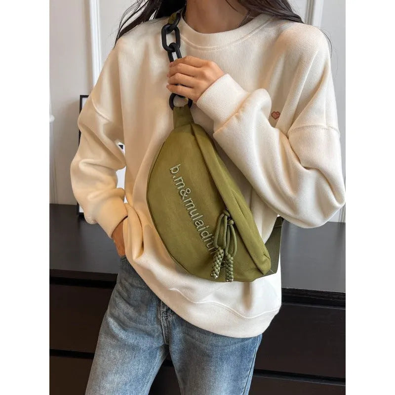Fashion simple women's sports all-match shoulder bag in nylon with letter embroidery and chain detail