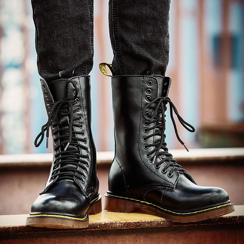 Men's leather lace-up casual shoes in solid colour with round toe and flat heel design