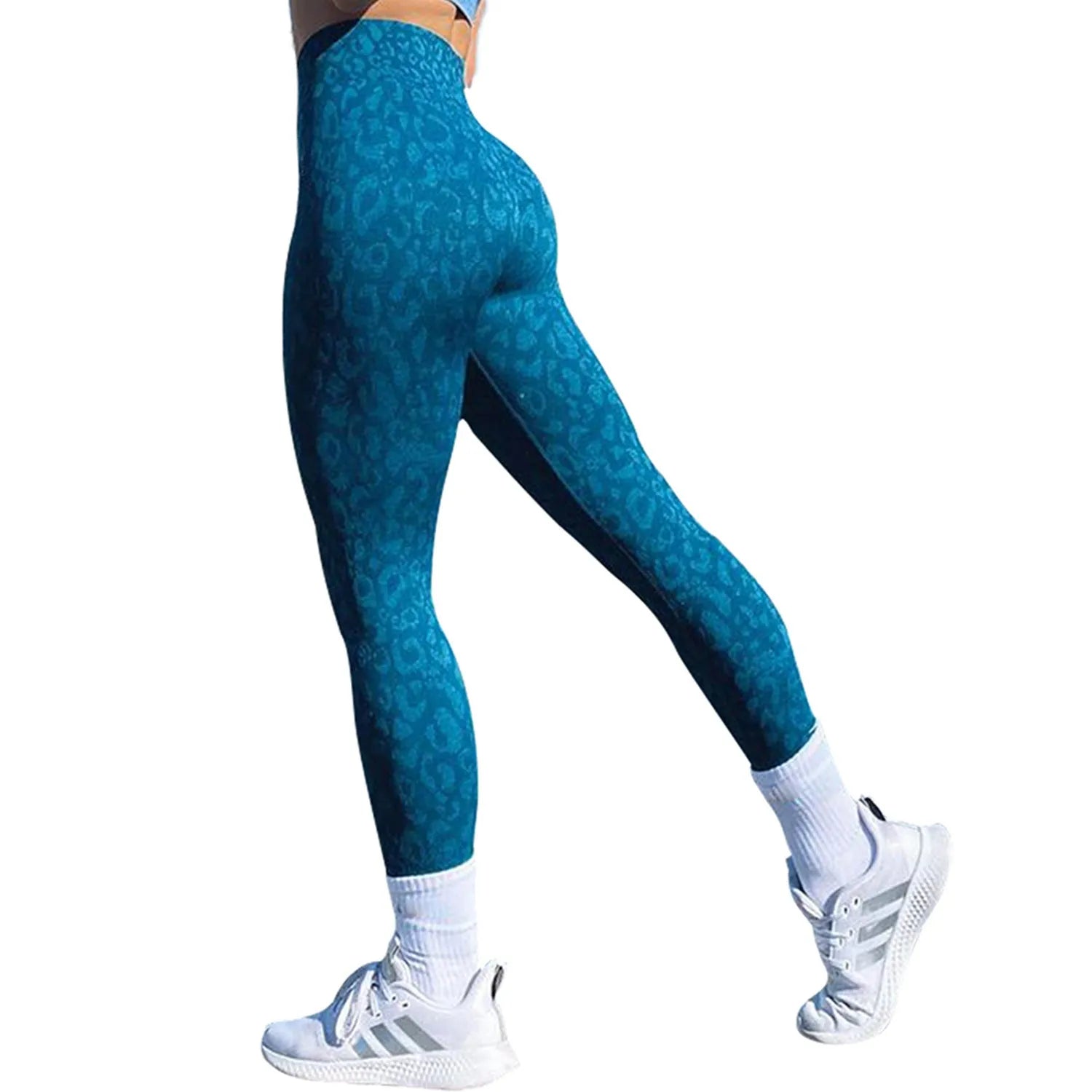 Women's butt lifting leggings in camouflage pattern with high waistband for workouts