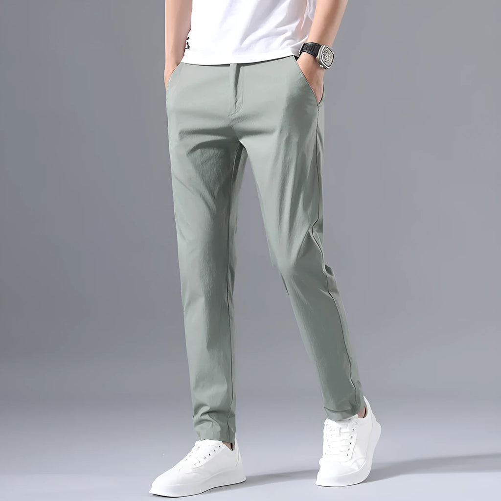 Men's summer casual trousers in straight-leg cut, thin cotton fabric, plain design, shown in black