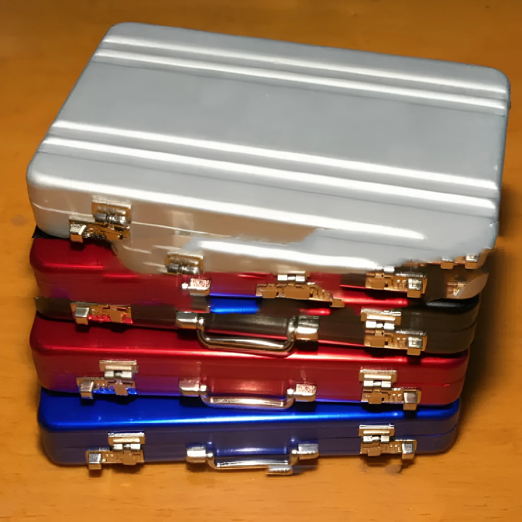 Aluminium alloy metal card holder in six colours showing 100x65x16mm dimensions