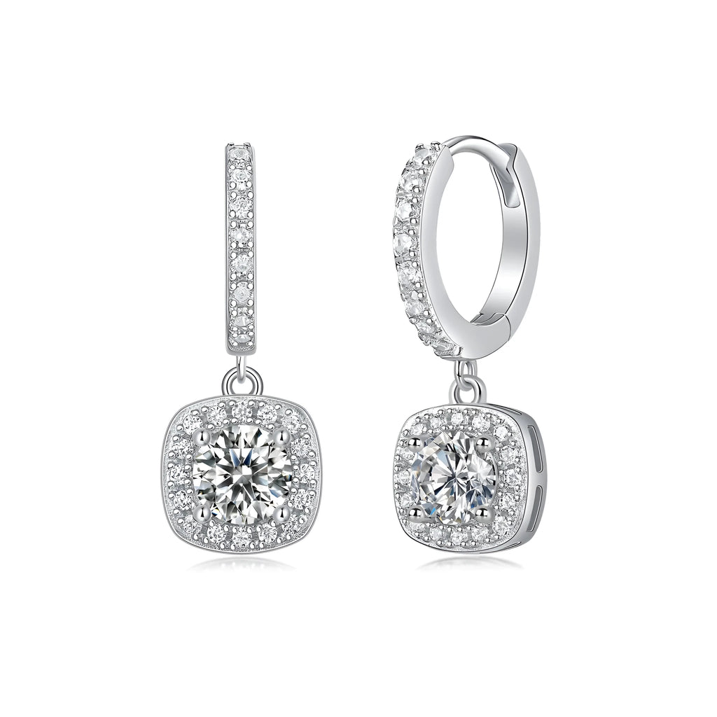 Pair of 0.5-carat moissanite stud earrings in S925 silver with platinum plating, 3g total, gift box and GRA certificate