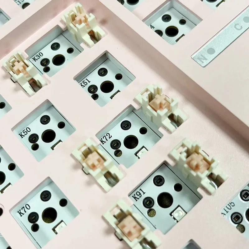 DIY hot plug mechanical keyboard kit with plastic case, 2-in-1 key puller, and wire in multiple colour options