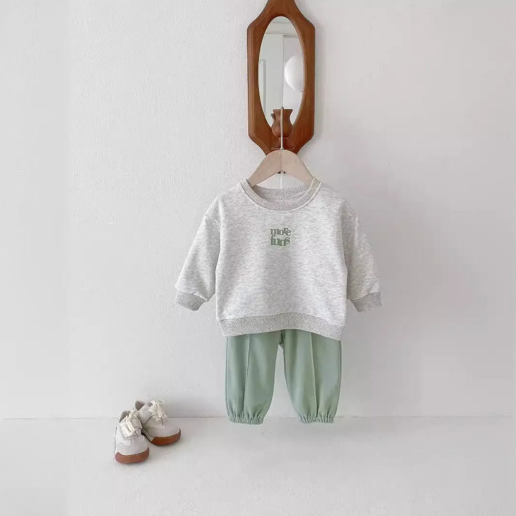 Cotton children's sports suit set with lettered sweater and ankle banded pants in Flower Gray colour
