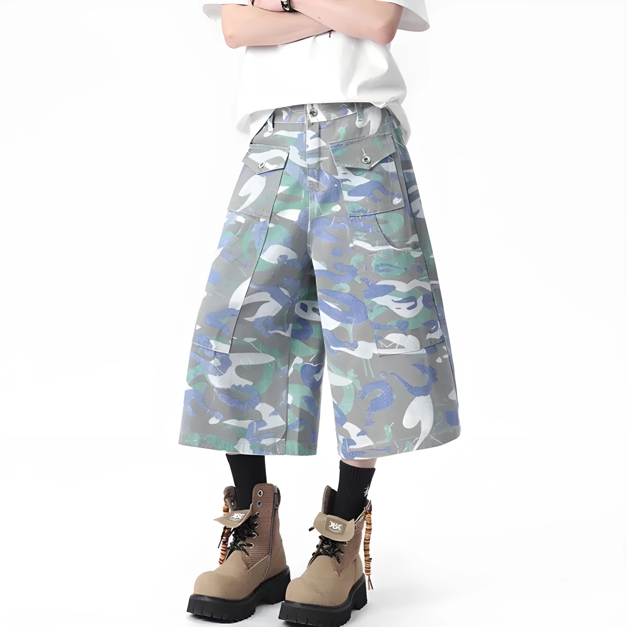 Camouflage colour cotton cropped work trousers with front pockets and straight leg