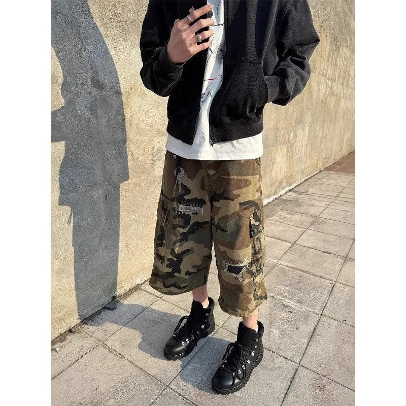 Men's camouflage cotton cropped jeans with distressed patches and straight leg