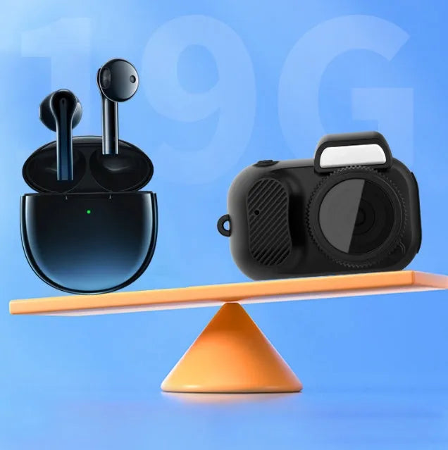 Black Y3000 HD outdoor sports camera with 0.96-inch display screen, shown next to a high-speed TF memory card.