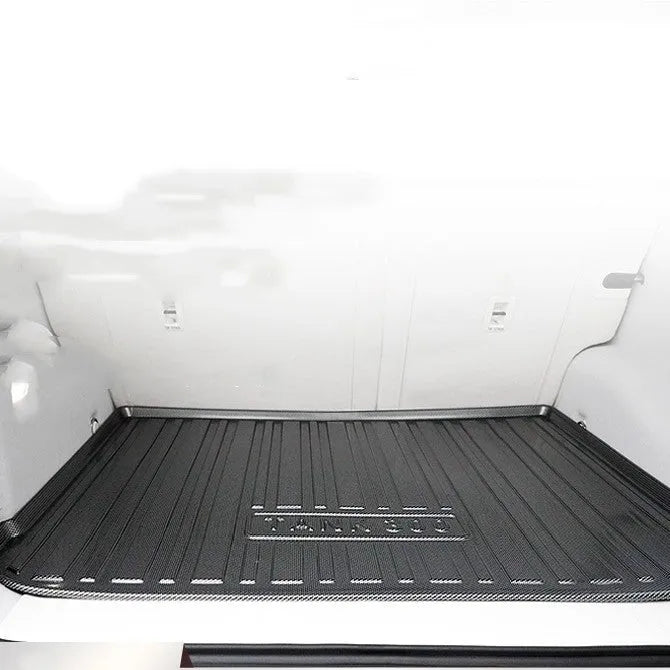 Black carbon fibre pattern TPE car trunk pad for special vehicle boot protection
