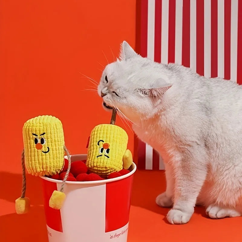 Polished corn cob wood cat toy for dental care measuring 7cm long with natural ridges