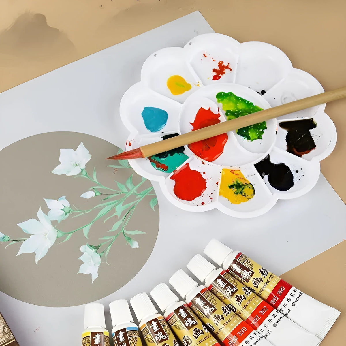 18-colour Chinese painting pigment set with 12ml and 6ml capacities and plant pigment coating pen