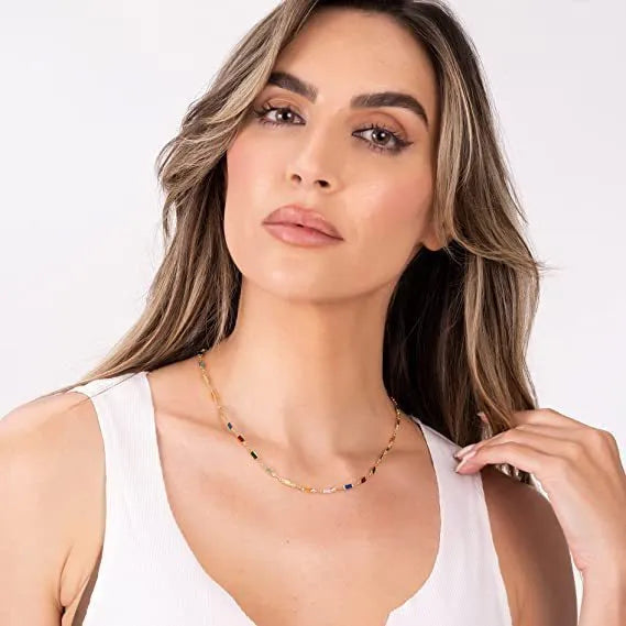 Geometric crystal necklace with electroplated alloy chain and glass pendant in random colours
